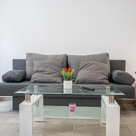 Homelike 2BR apt. Reumannpl. -perfect f. Longstays Wien Exteriör bild