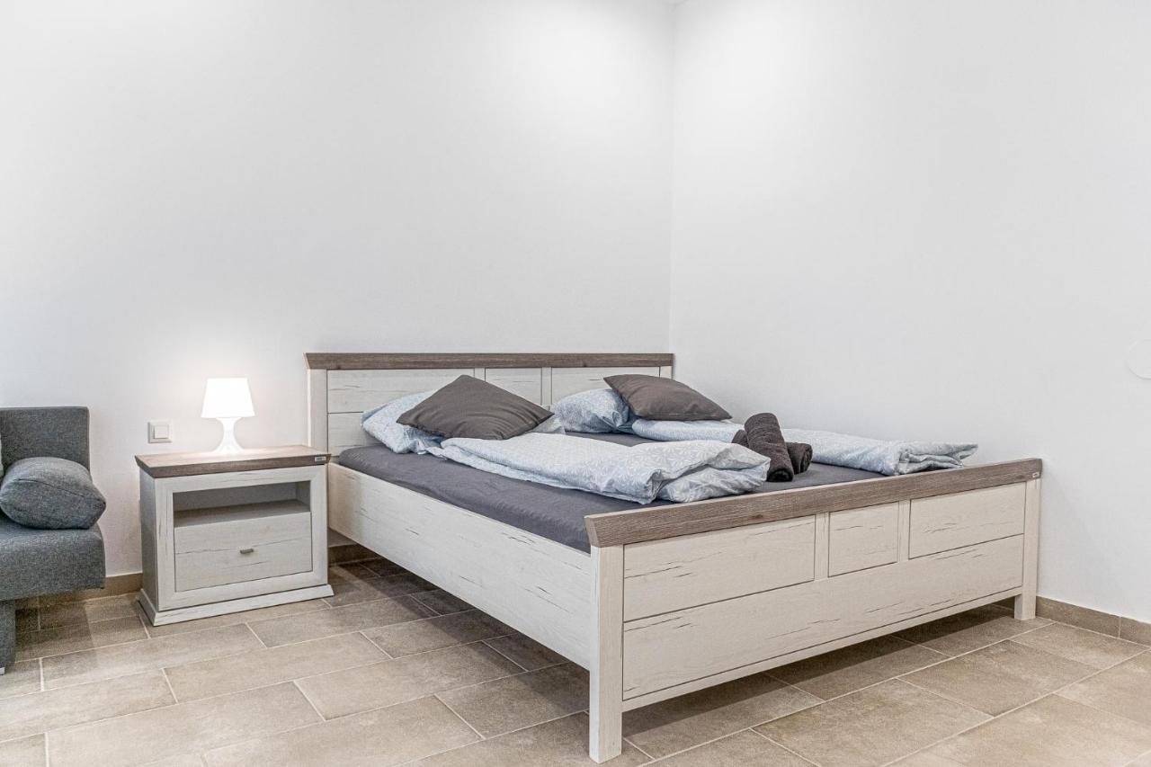 Homelike 2BR apt. Reumannpl. -perfect f. Longstays Wien Exteriör bild